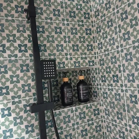 Makoti 特尔德
